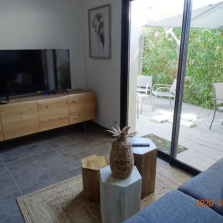 Proche Pézénas, très bel appartement, commerces Exterior foto