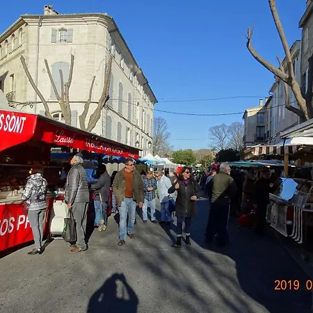 Proche Pézénas, très bel appartement, commerces Exterior foto